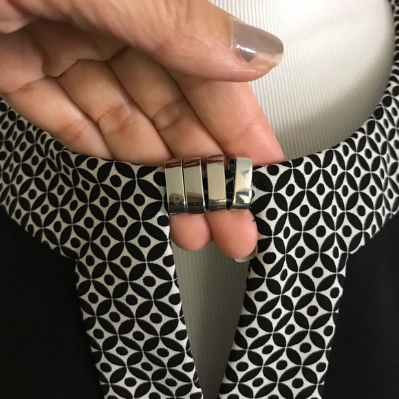 WHBM Tie-Belt Halter Dress B&W Detailing Sz S - Picture 7 of 8